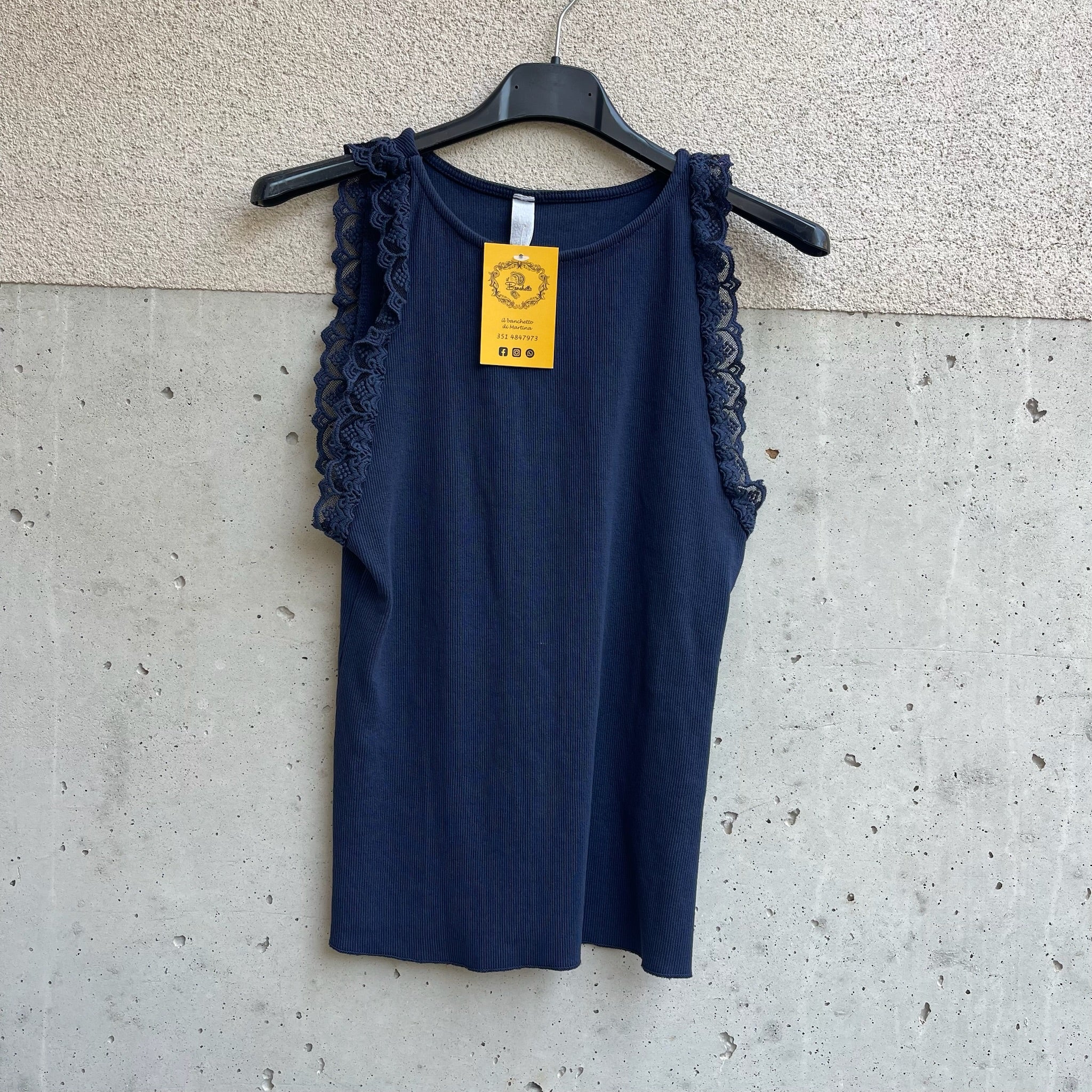 Canottina basic con PIZZO APPLICATO