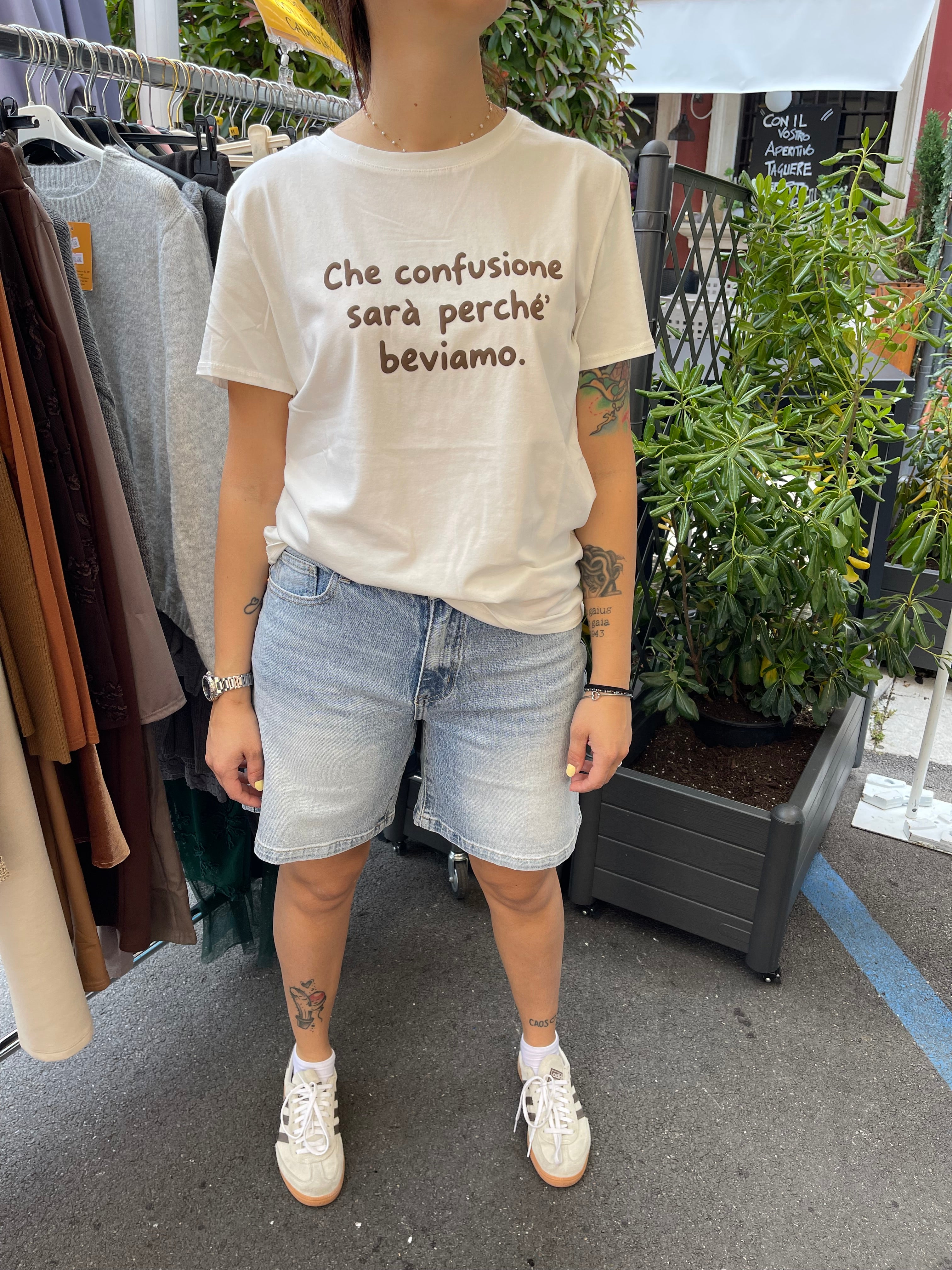 SHORT in jeans