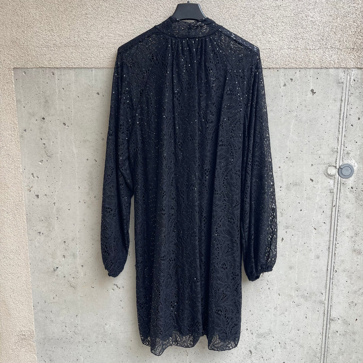 abito nero pizzo&paillettes