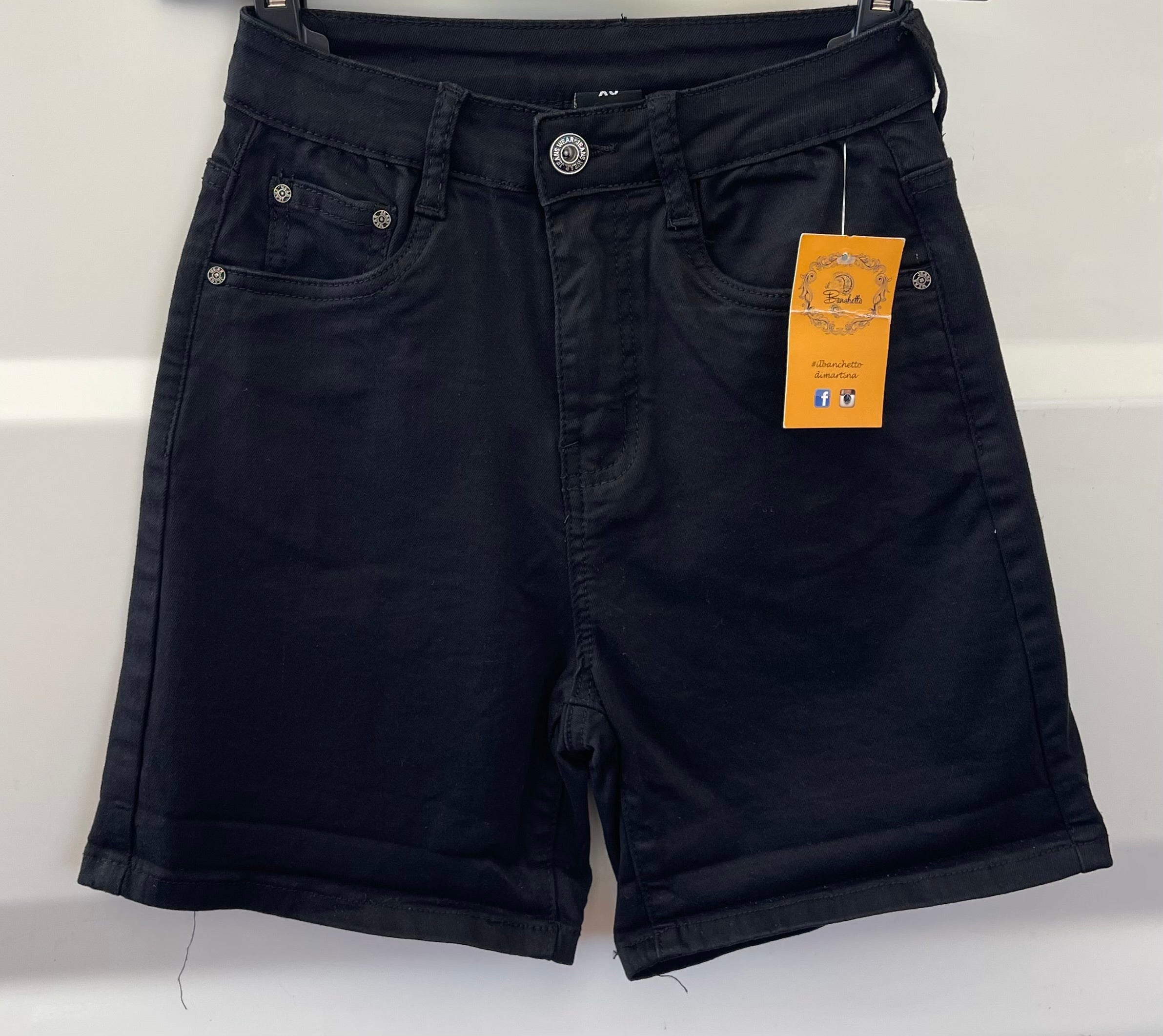 short nero in cotone