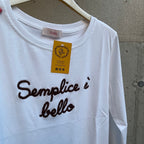 maglia ricamata “SEMPLICE È BELLO”