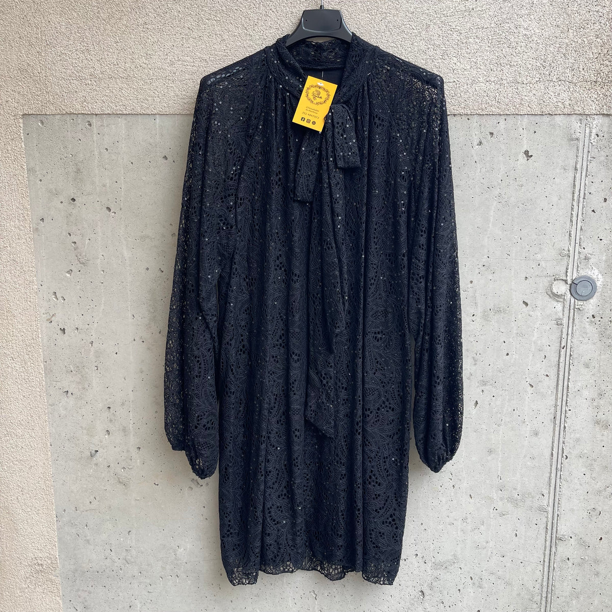 abito nero pizzo&paillettes