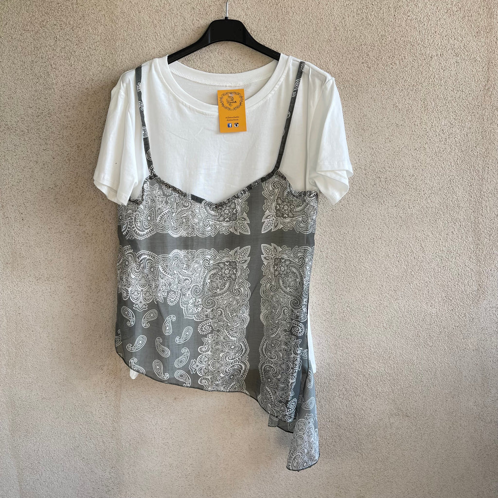 t-shirt con TOP BANDANA