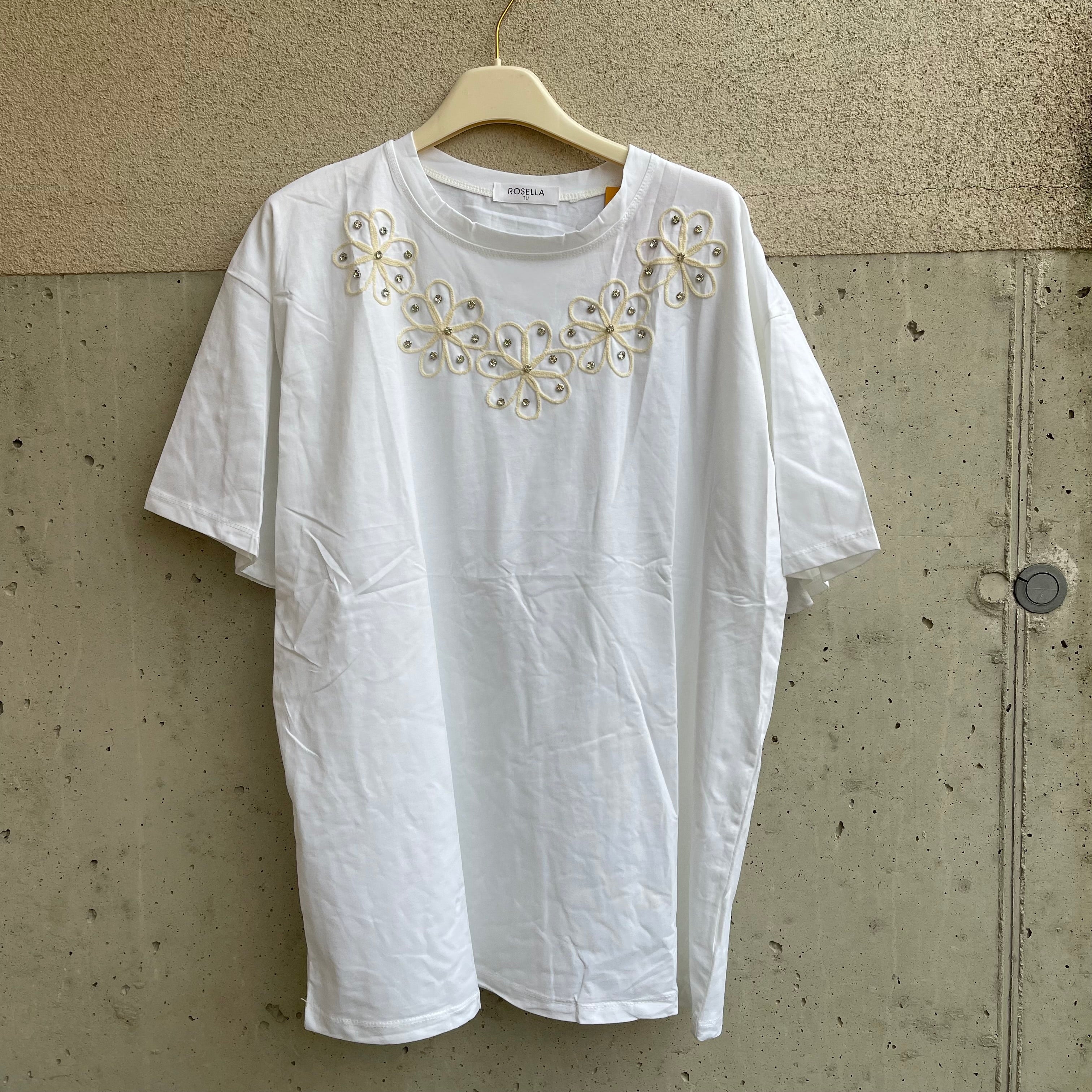 t-shirt over girocollo fiori ricamati e strass