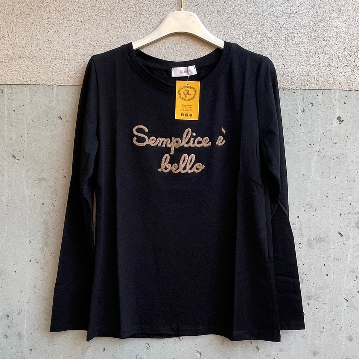maglia ricamata “SEMPLICE È BELLO”