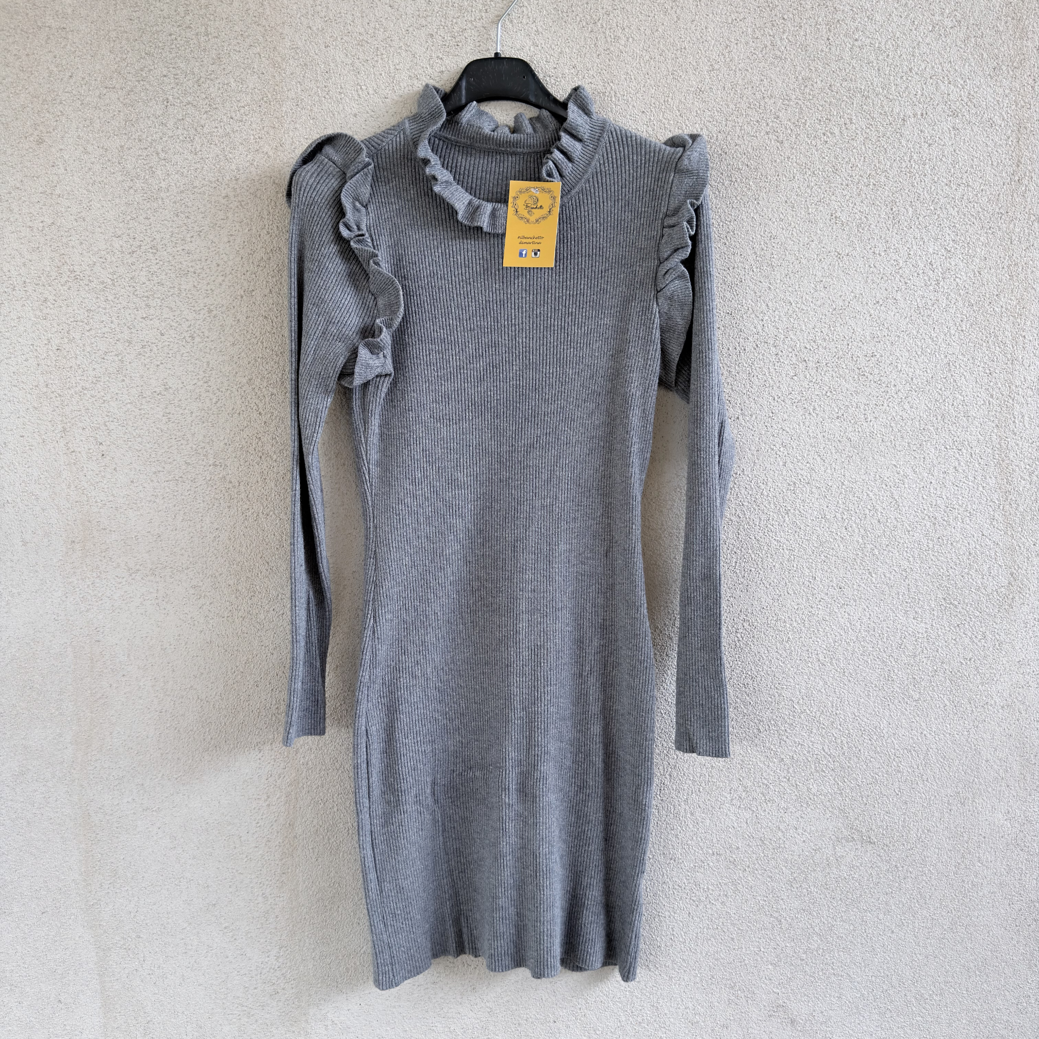 abito in MAGLIA
