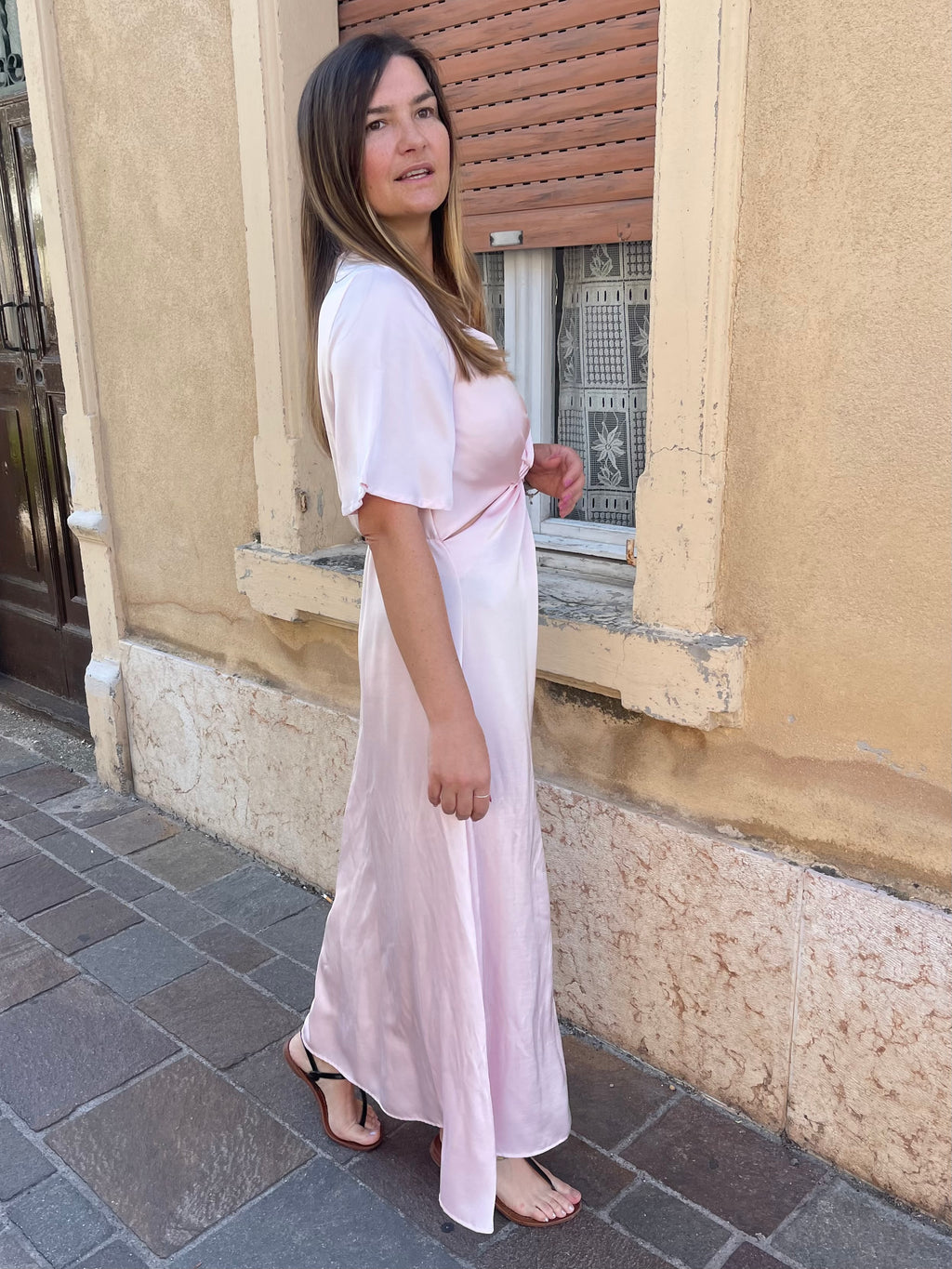 abito satin CUTOUT