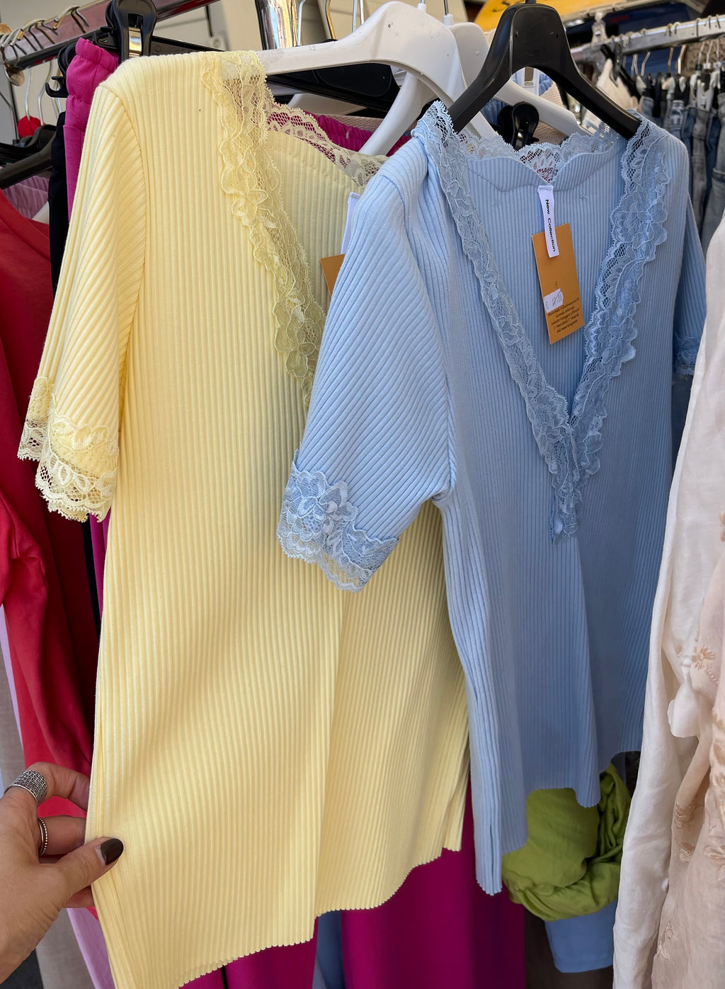 maglia scollo V PiZZO