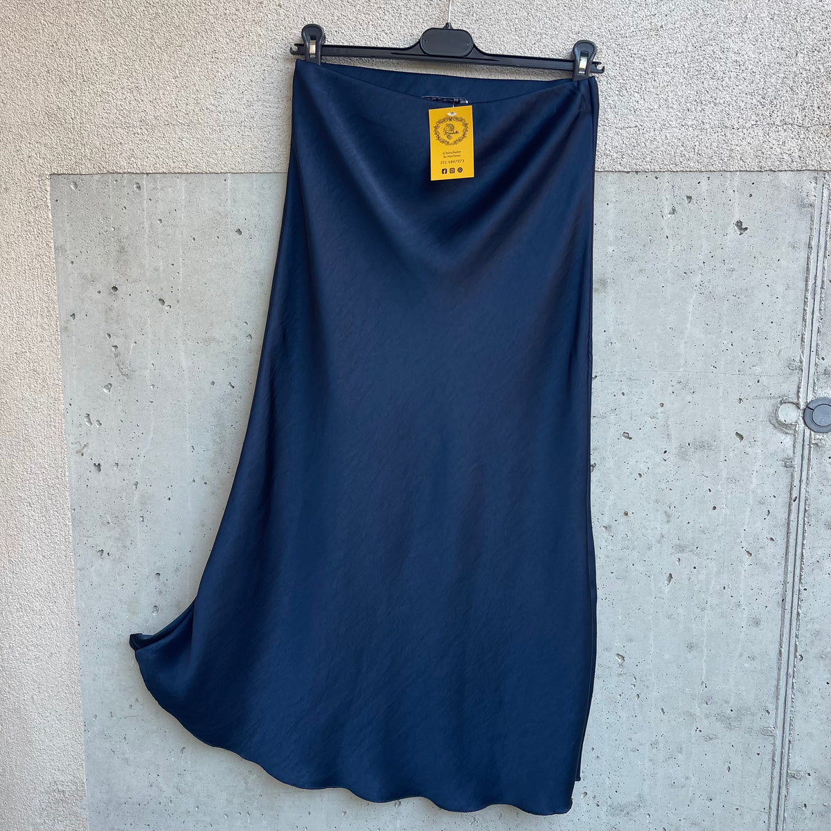 longuette SATIN