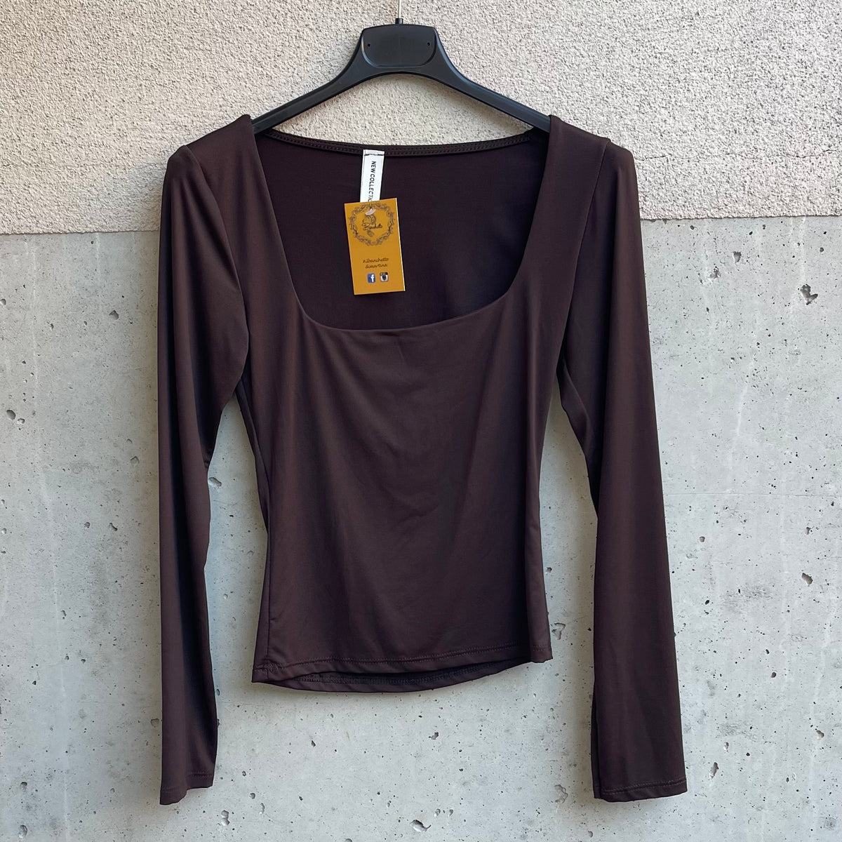maglia licra scollo squadrato