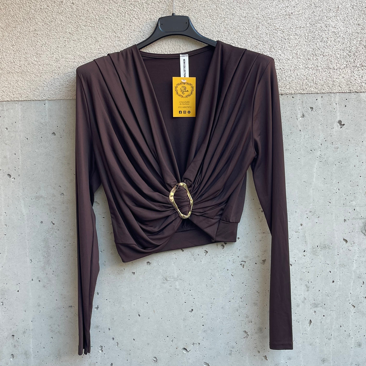 maglia crop scollata fermaglio GOLD