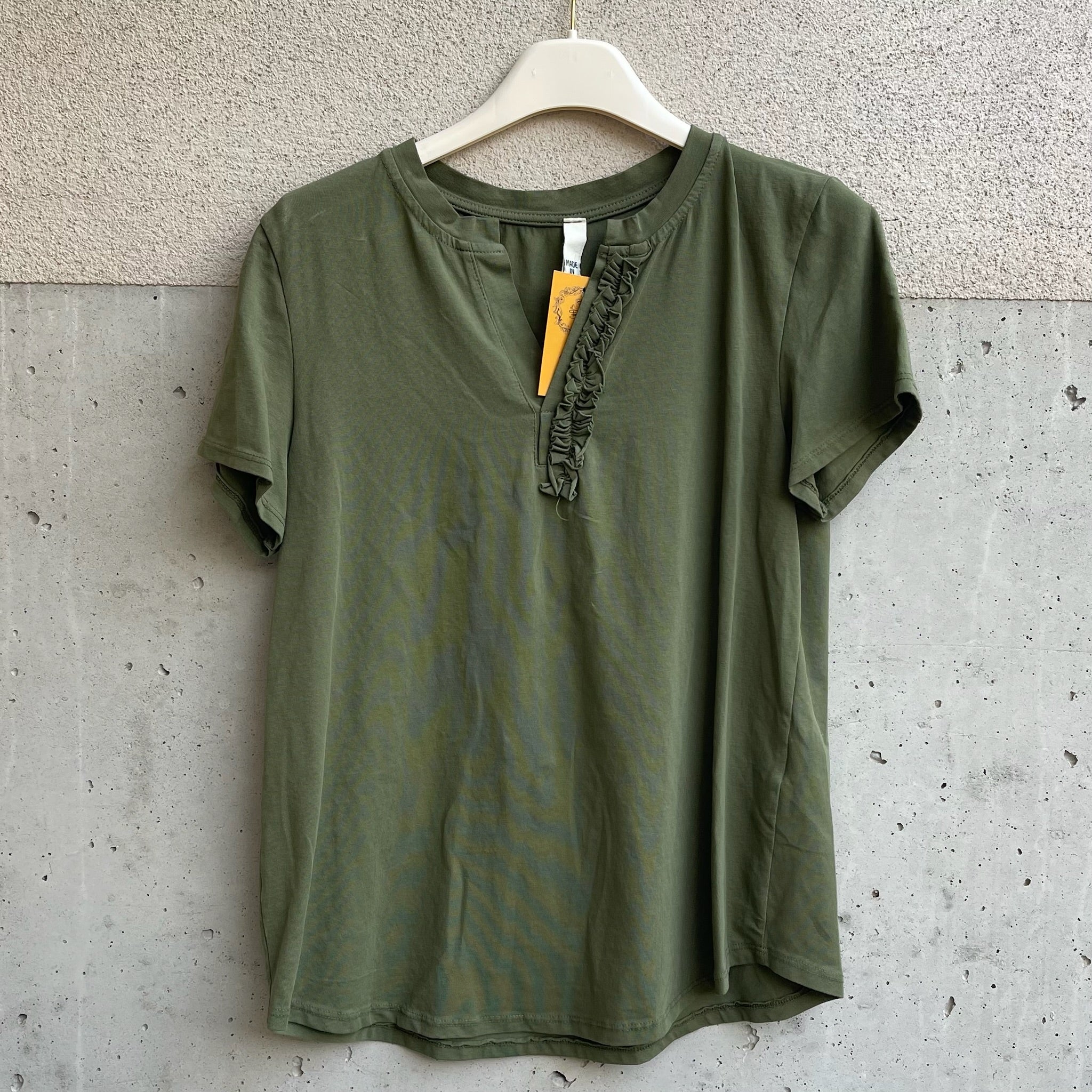t-shirt V fru fru